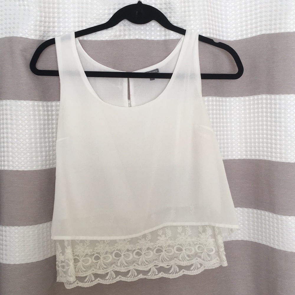 White Croptop